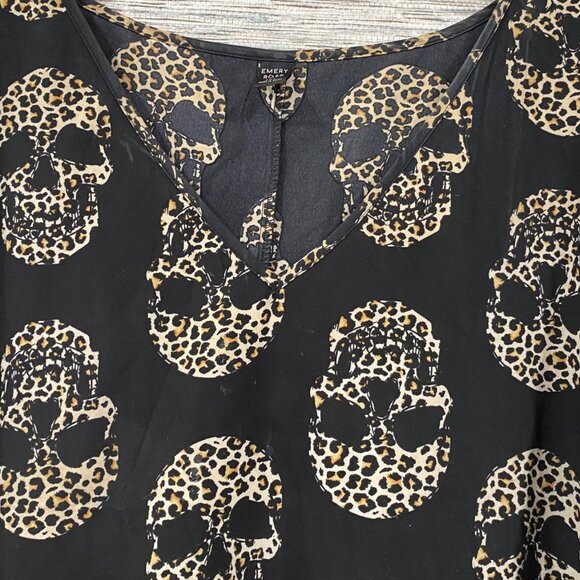 Emery Rose Black V-Neck midi Loose-Fit Dress With Leopard Skull Print Size 4XL - Picture 3 of 4